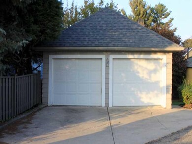 Parking Lot/Garage.