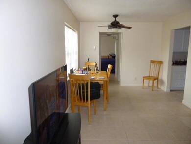 56 Coventry C, West Palm Beach, FL 33417 - photo 3