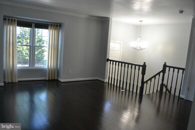 14646 Cambridge Cir, Laurel, MD 20707 - photo 4