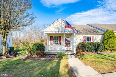 157 W Harmony Dr, Pottstown, PA 19464 - photo 3