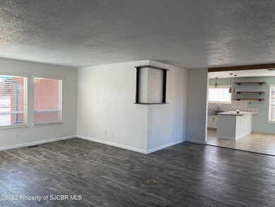 0C02288C-E7A9-47F5-8969-461D6356A103