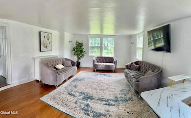 9 Birch Hill Rd, Albany, NY 12211 - photo 5