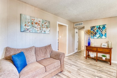 2044 Solano Dr, El Paso, TX 79935 - photo 7