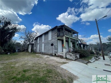 1019 W 37th St, Savannah, GA 31415 - photo 4