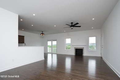 922 Ridgeview Cir, Castleton-On-hudson, NY 12033 - photo 7