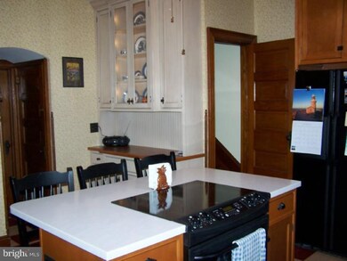 432 Main St, Pennsburg, PA 18073 - photo 6