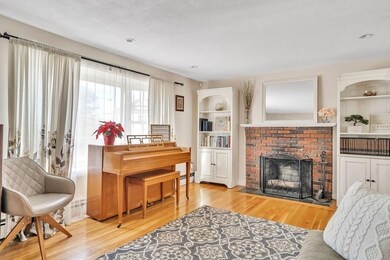 505 Baker St, West Roxbury, MA 02132 - photo 5