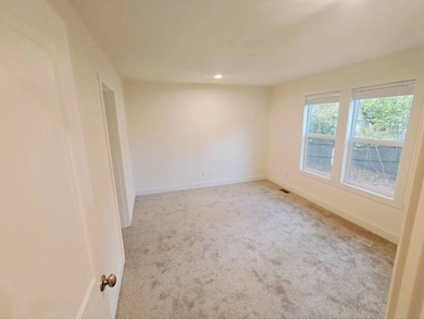 824 S 1st St unit 127, Dunsmuir, CA 96025 - photo 7