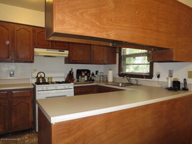 Kitchen (2)