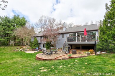 2-web-or-mls-16528 James St, Holland-8