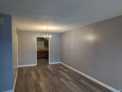1609 Ororke Ln SW unit C, Decatur, AL 35603 - photo 3
