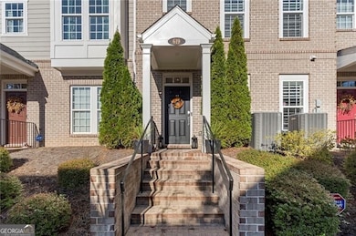 619 Hanlon Way, Alpharetta, GA 30009 - photo 2