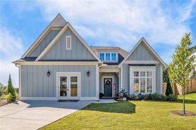This image is of a Bradford A model home. This ima