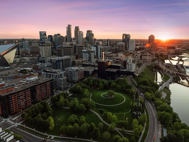 Eleven unit 33A, Minneapolis, MN 55415 - photo 2