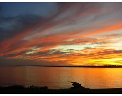 128 Point Rd, Marion, MA 02738 - photo 4