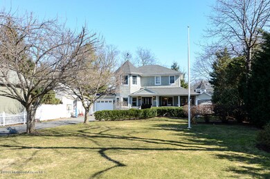 Expansive yard