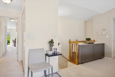 1007 Enfield Dr unit 11C4, Northbrook, IL 60062 - photo 3