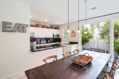 1211 Grinnell-12 Kitchen-2