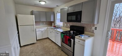 603 Tudor Dr, Winchester, VA 22603 - photo 5
