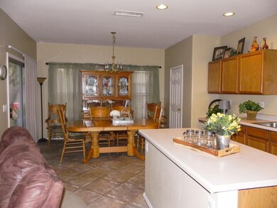 eating area 1
