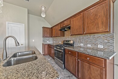 12611 Vogle Creek Trail, Houston, TX 77086 - photo 6