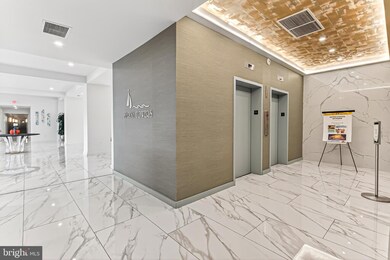 Marina Towers unit 513, Alexandria, VA 22314 - photo 6