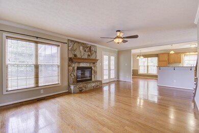 214 Lansing Ct, Jacksonville, NC 28540 - photo 6