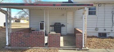 1102 Southern Dr, Norfolk, NE 68701 - photo 2