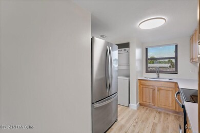 05-Kitchen