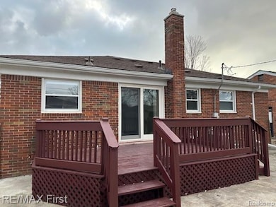 24725 Adlai Ave, Eastpointe, MI 48021 - photo 7