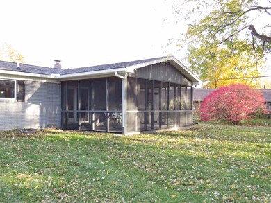 4703 Pavalion Dr, Kokomo, IN 46901 - photo 3