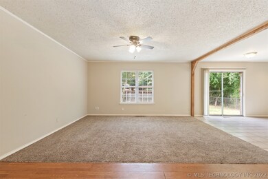 910 N 2nd St, Jenks, OK 74037 - photo 2
