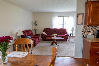 1363 Acton Rd, Columbus, OH 43224 - photo 7