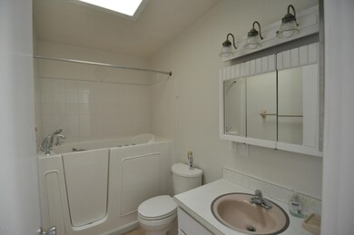 6809 Azul Ct, Jacksonville, FL 32210 - photo 7