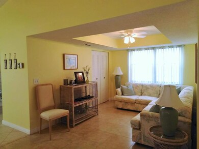 POSSIBLE FORMAL DINING ROOM