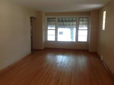 6141 N Fairfield Ave, Chicago, IL 60659 - photo 3