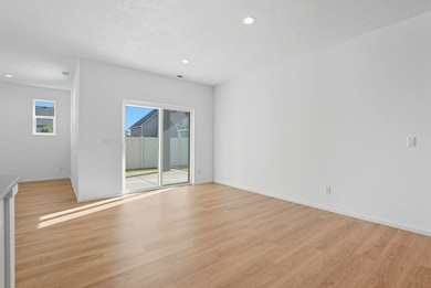 711 E 5th St, Deer Park, WA 99006 - photo 5