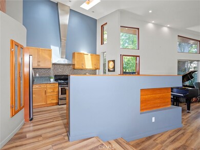 5762 Andasol Ave, Encino, CA 91316 - photo 7