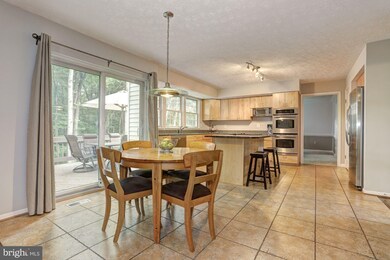 6111 Dry Leaf Path, Columbia, MD 21044 - photo 6