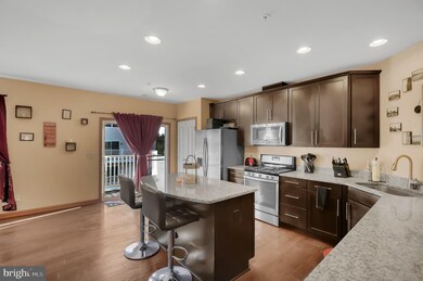 17024 Beveridge Dr, Dumfries, VA 22026 - photo 6