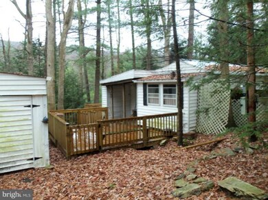 2040 Pine Grove Rd, Fayetteville, PA 17222 - photo 5