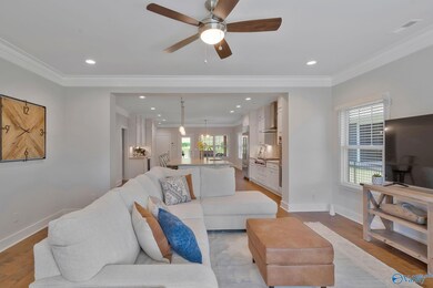 1539 Trek St, Huntsville, AL 35811 - photo 3