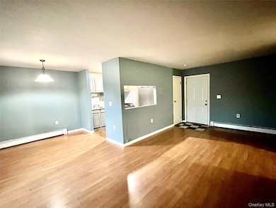 326 Concord Ln, Middletown, NY 10940 - photo 4