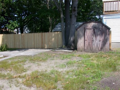 159 Rutherglen Ave, Providence, RI 02907 - photo 7