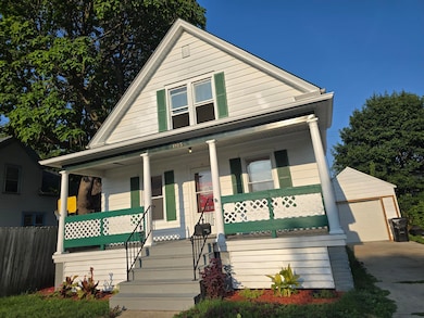 1105 Reschke Ave, Racine, WI 53404 - photo 2