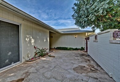 17820 N Del Webb Blvd, Sun City, AZ 85373 - photo 6