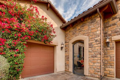 005-9-Exterior Front Entry