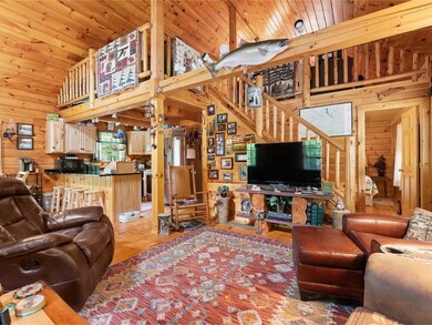 With Vaulted Ceiling
