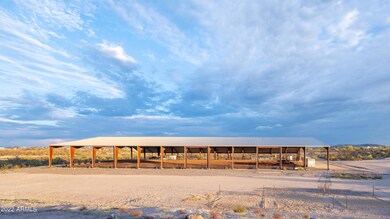 35302 S Quail Run Trail unit A3, Wickenburg, AZ 85390 - photo 5