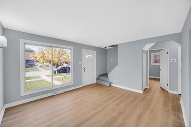 7609 Jarnecke Ave, Hammond, IN 46324 - photo 4